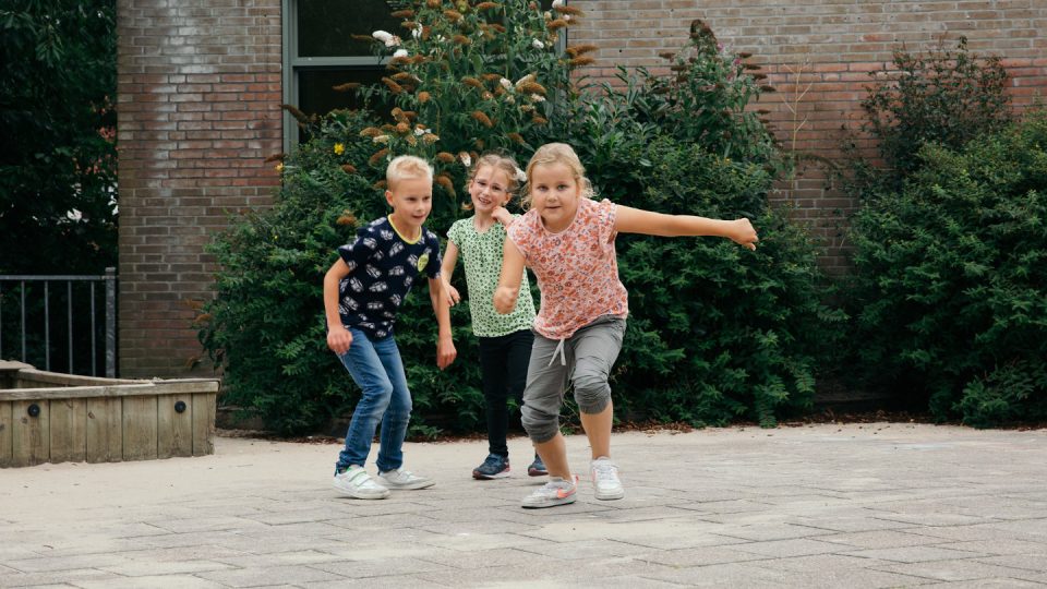 't Kwakersnest kinderopvang - Buitenschoolse opvang De Rozenbeek Velserbroek - Spelen, bewegen en leren