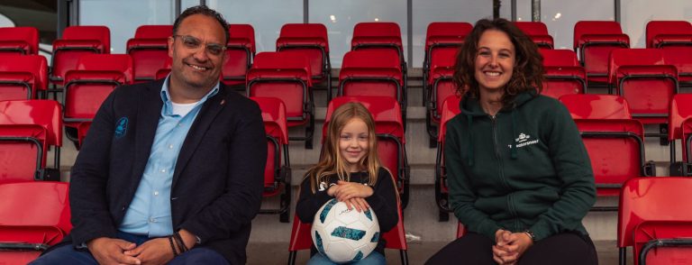 't Kwakersnest Kinderopvang - Nieuws - Les Petits - ’t Kwakersnest start een nieuwe sport BSO op profvoetbalclub Telstar